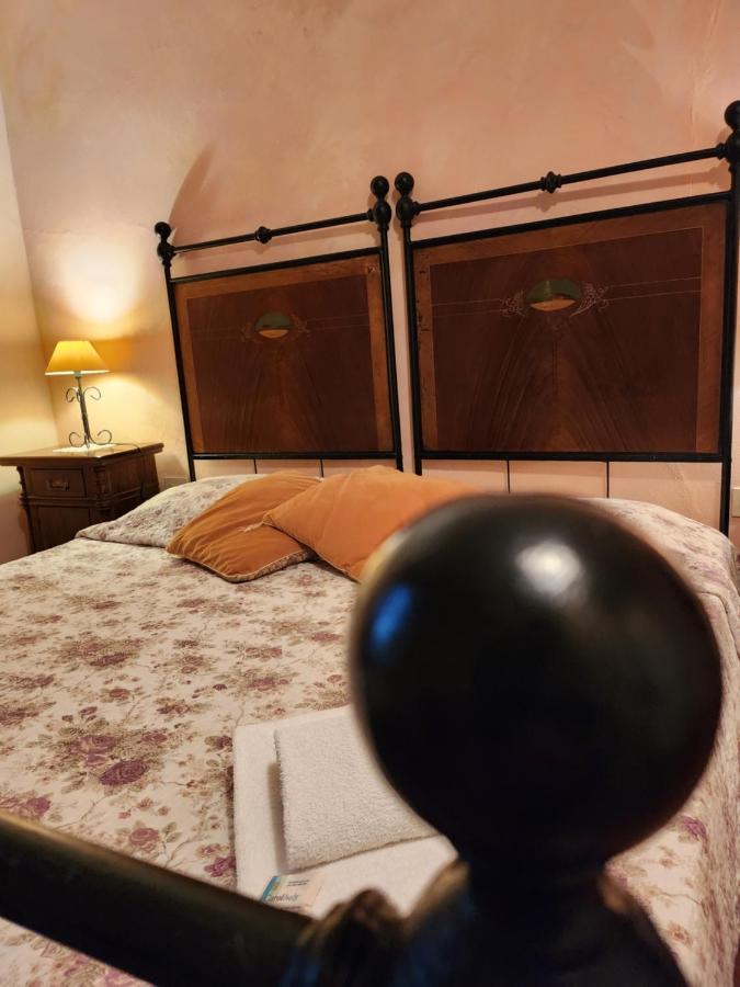 Bed and Breakfast Il Giuggiolo - La Collina Della Quiete Certaldo Exterior foto